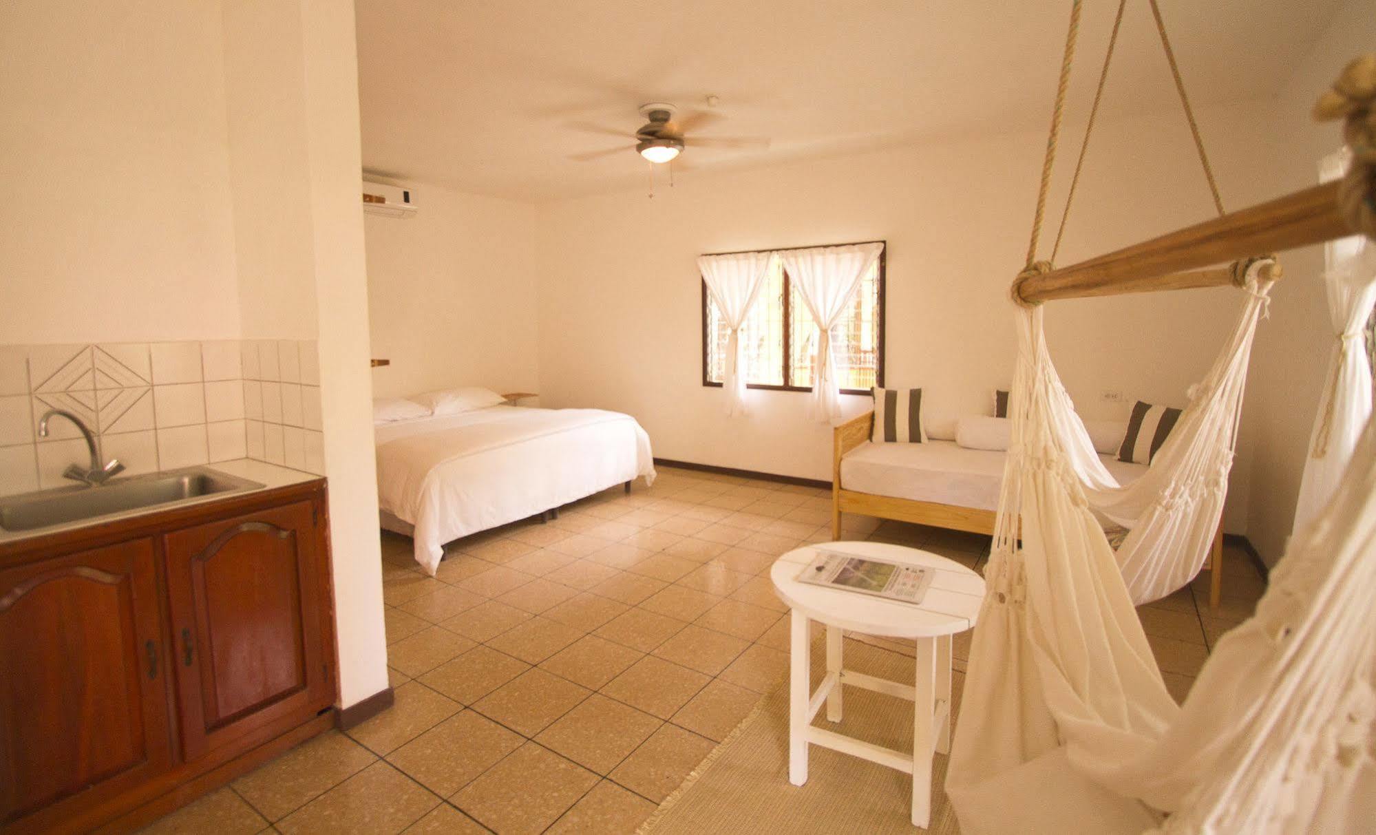 The Sunset Shack Hotel Nosara Exterior photo